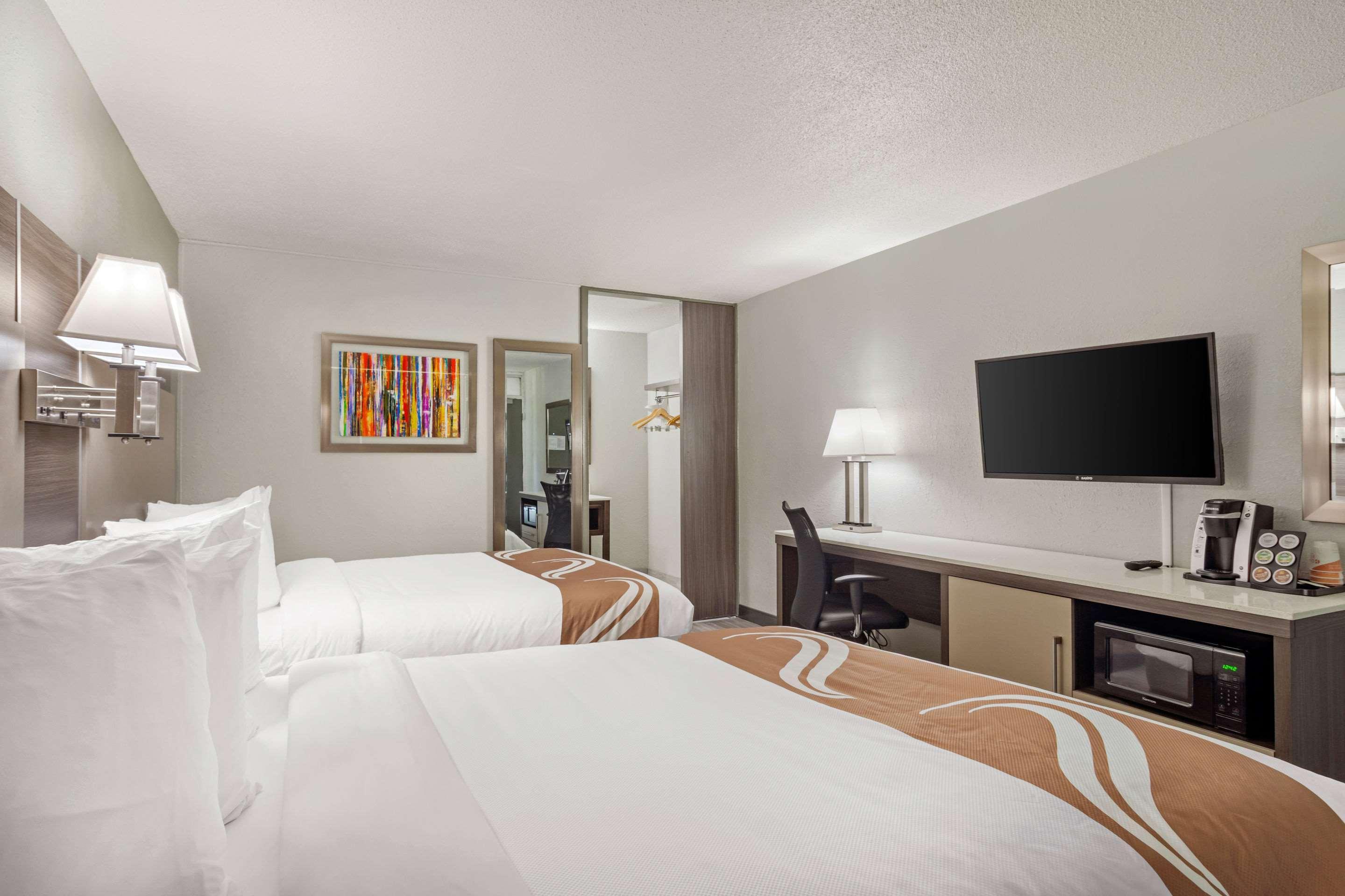 Quality Inn & Suites Картърсвил Екстериор снимка
