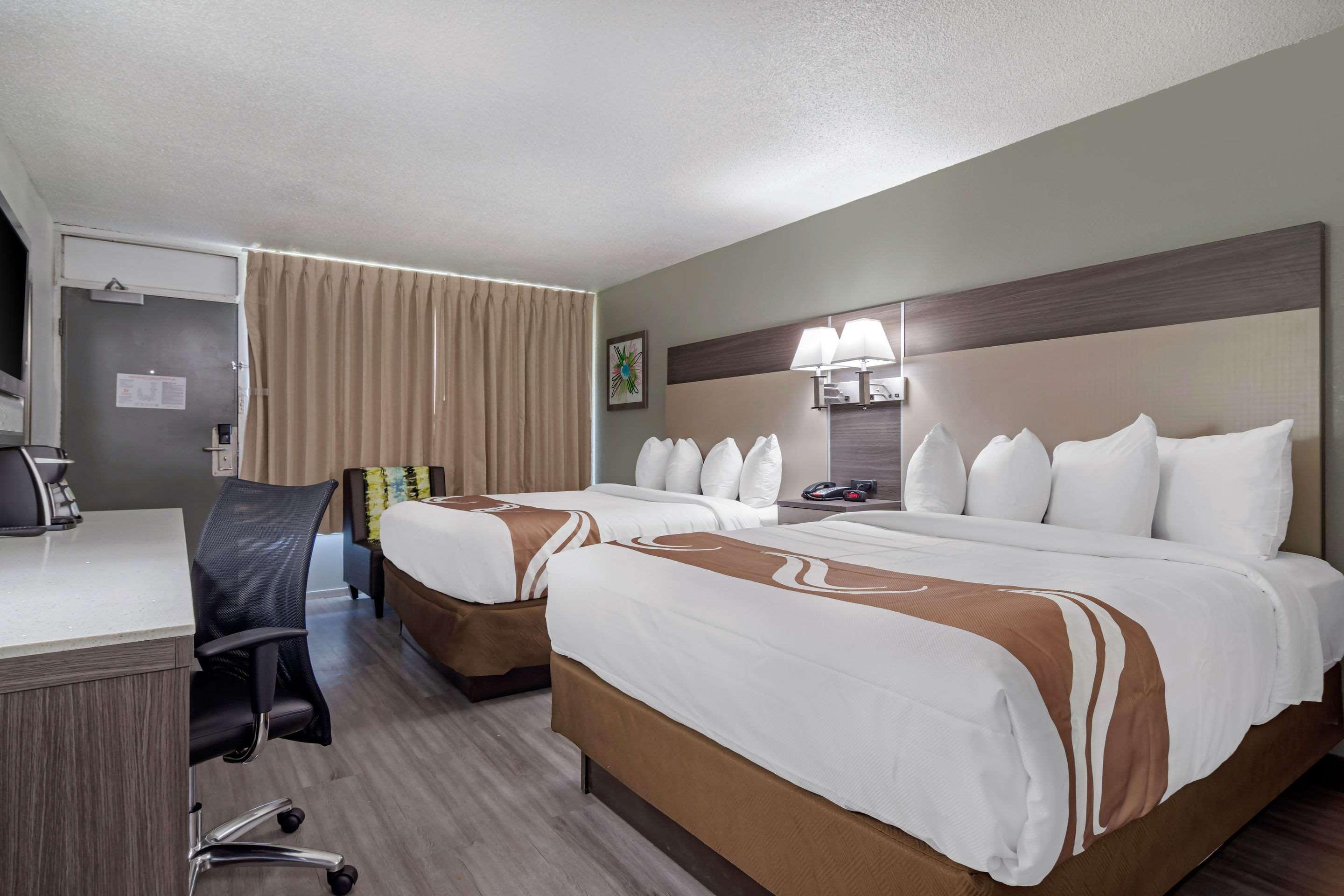 Quality Inn & Suites Картърсвил Екстериор снимка